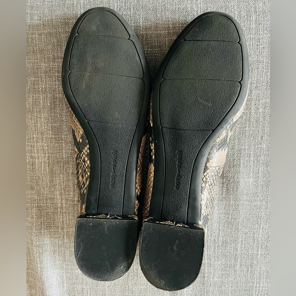 Easy Spirit Taupe Snake Print Vegan Flats Size 12 EUC LIKE NEW - Picture 12 of 12